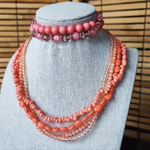 Top Frog Designs Faux Coral Plastic Vintage Necklace & Bracelet Silver Tone Set